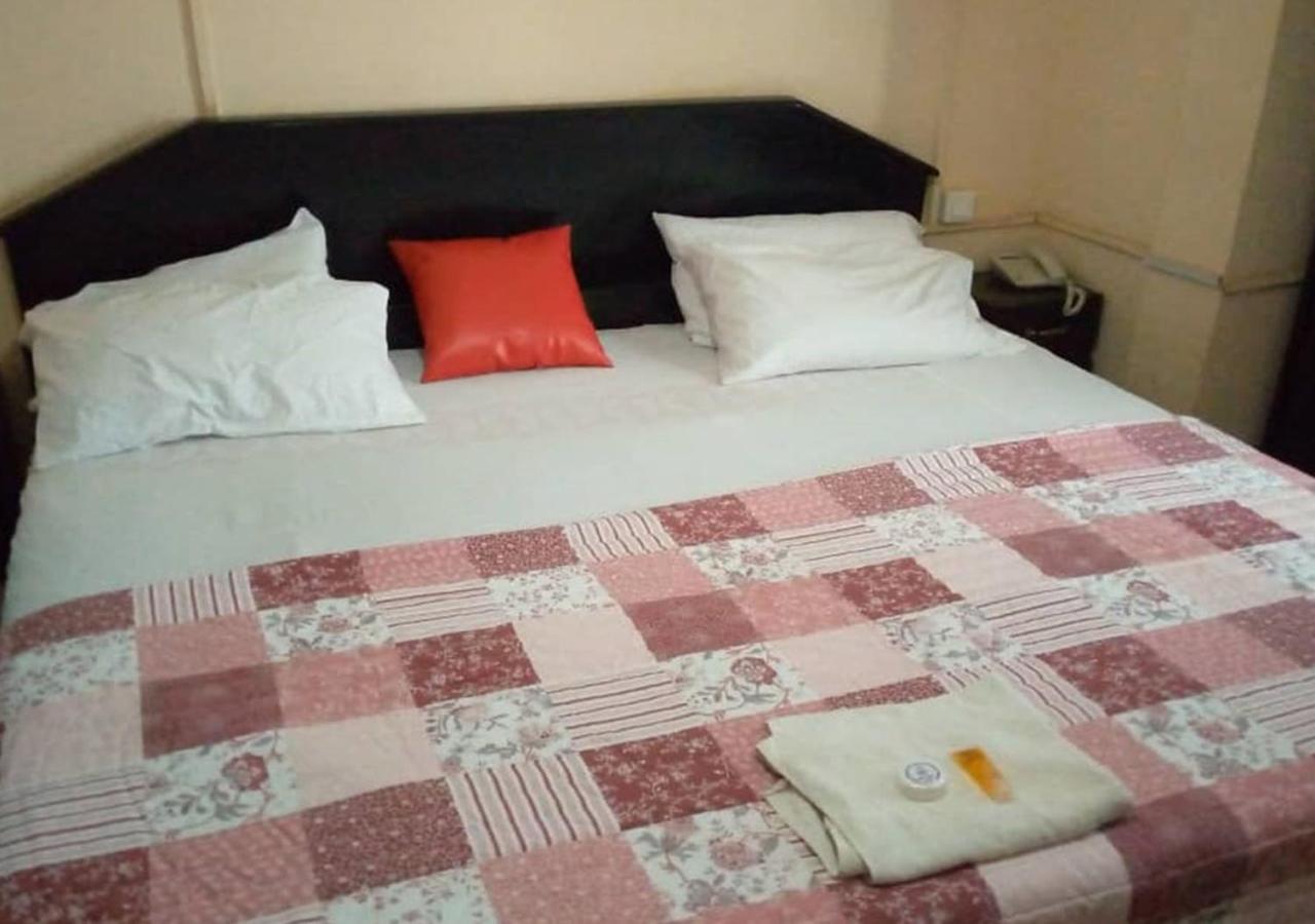 To Be Hotel 库马西 外观 照片
